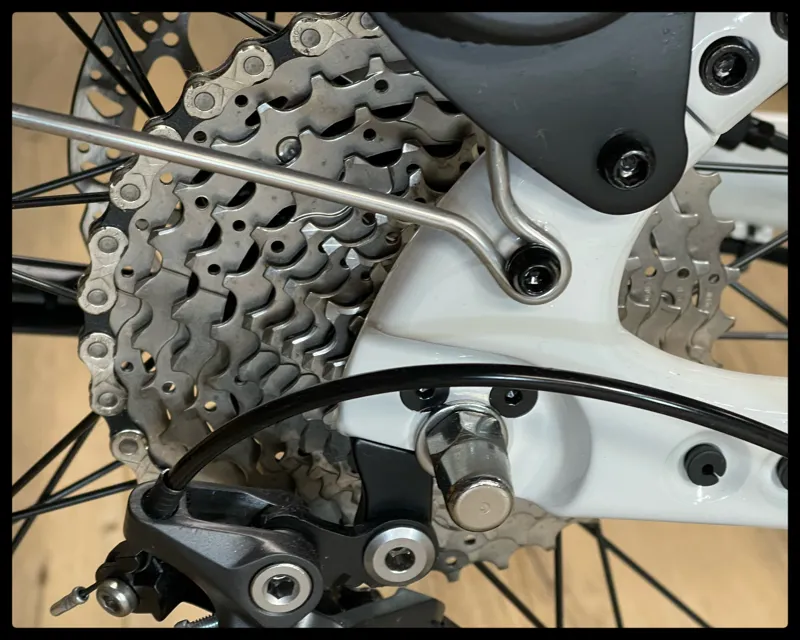 Momentum Voya E+3 25km/h Small Lunar Front and Rear Racks 2023-10